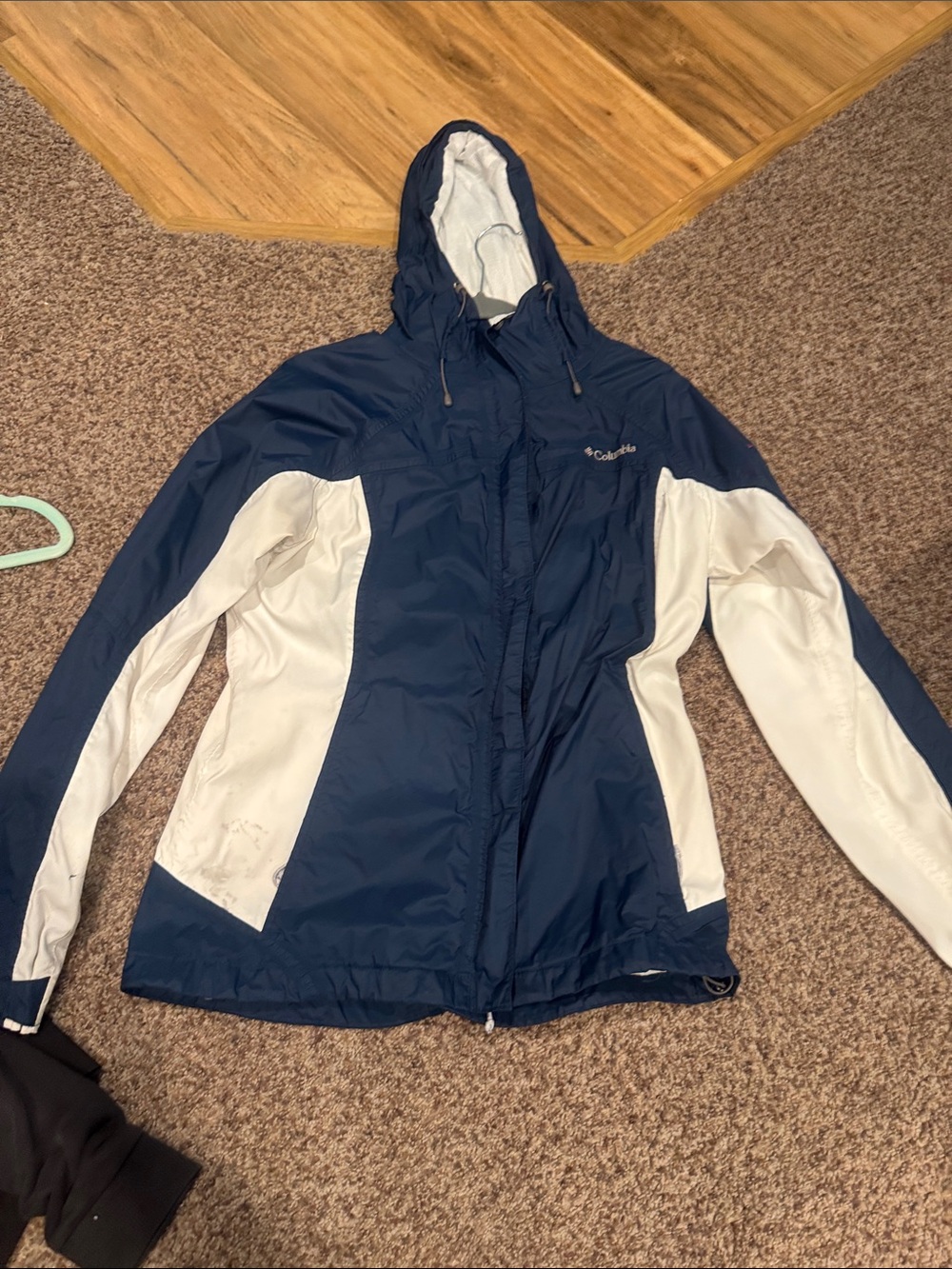 Columbia Navy and White Hooded Windbreaker